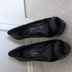 Jessica Simpson Black Heels Size 7.5
